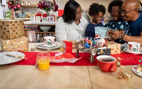 30 Best Christmas Party Game Ideas Your Guests Will Love .